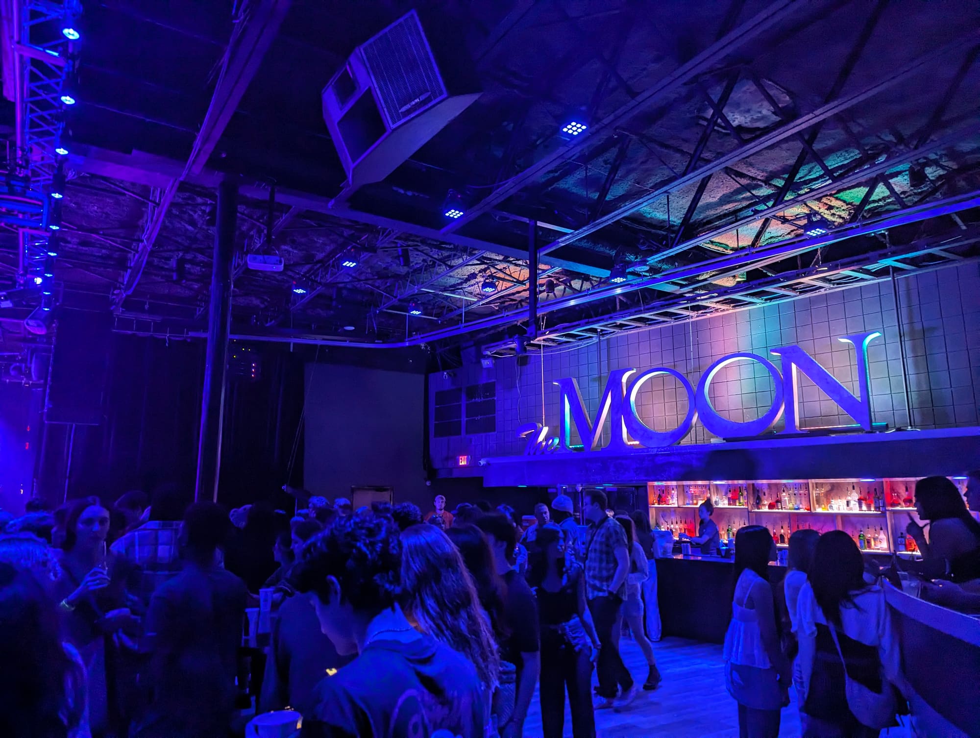 faye webster at the moon 🌙